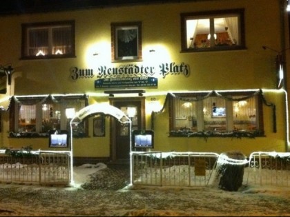 照片: "Zum Neustaedter Platz"